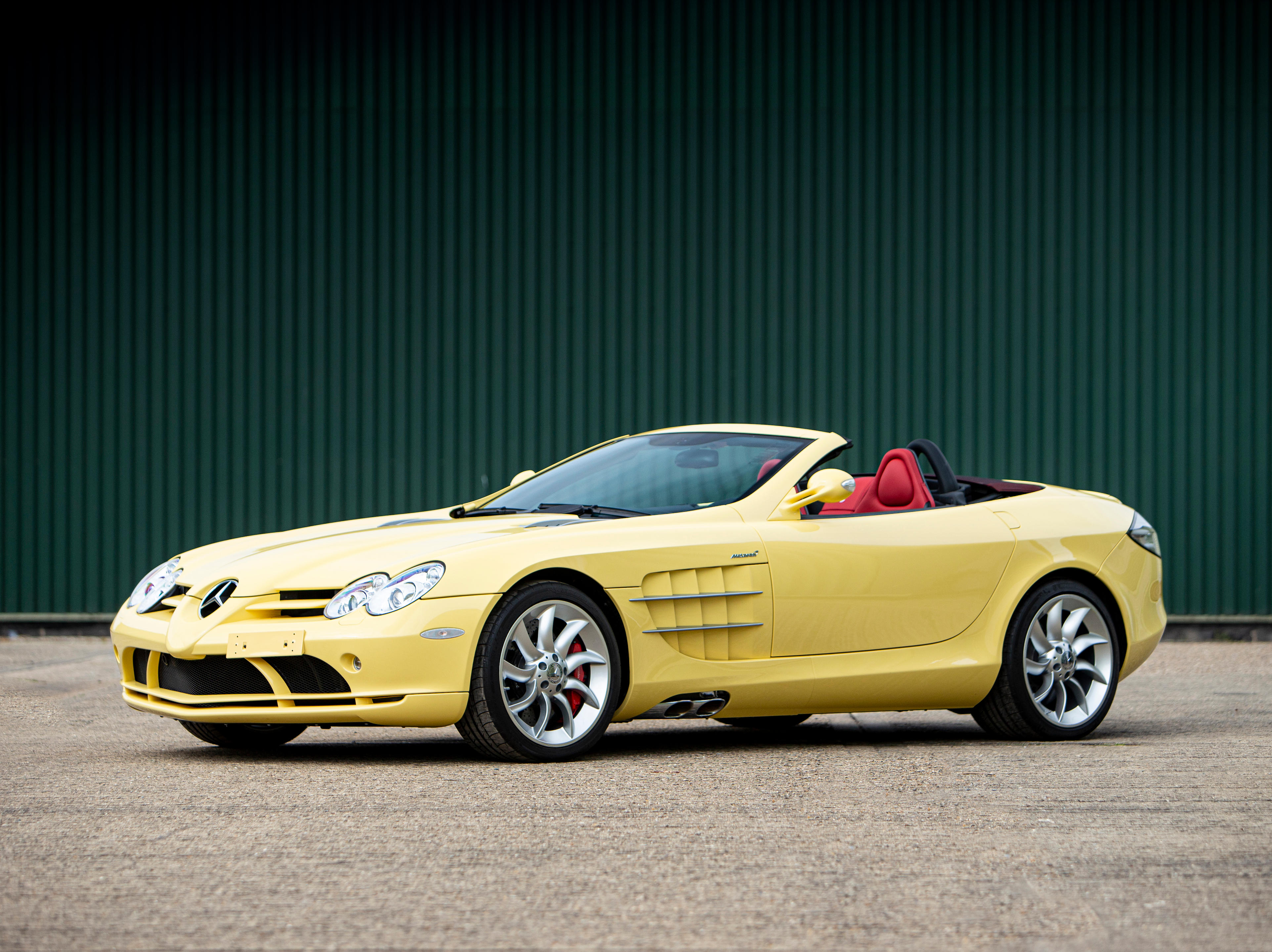 Appraisal: MERCEDES-BENZ SLR MCLAREN ROADSTER REGISTRATION NO NOT UK REGISTERED CHASSIS