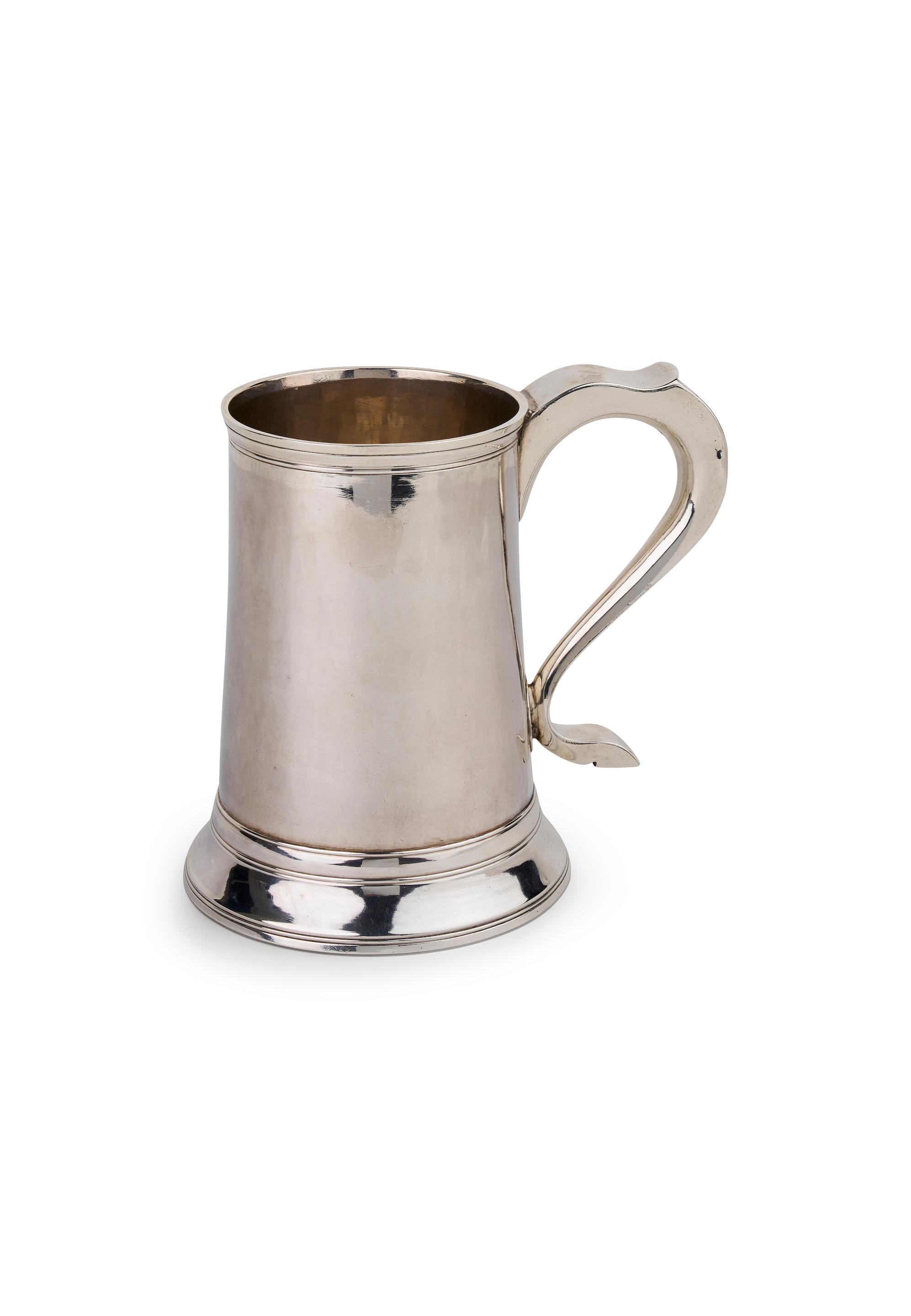 Appraisal: A GEORGE III STERLING SILVER TANKARD circular section on a