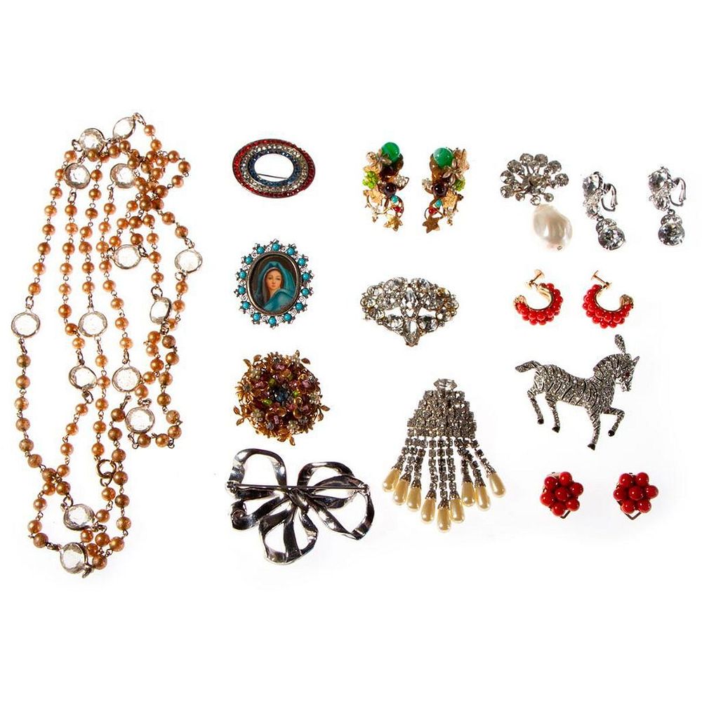 Appraisal: Collection of vintage rhinestone costume jewelry comprising brooches pairs of