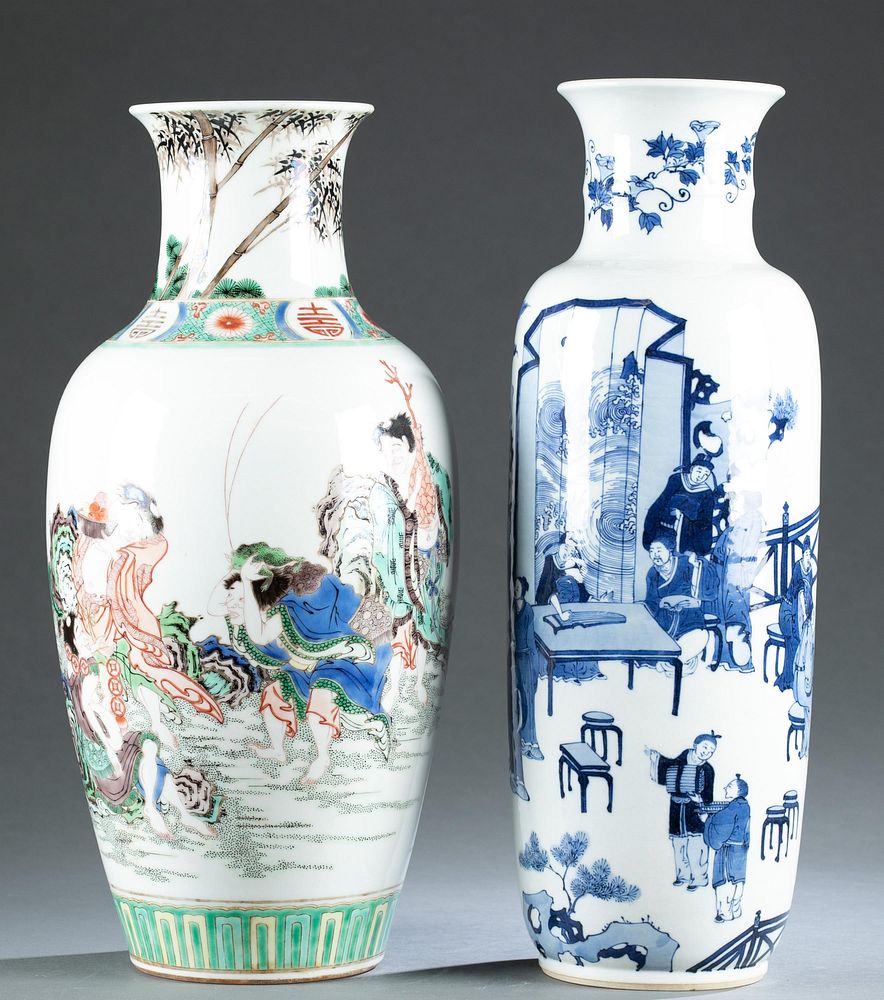 Appraisal: th C Large Chinese Porcelain Vases A group of two