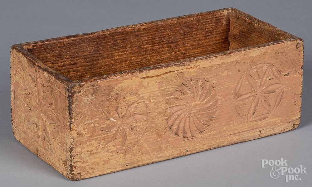 Appraisal: Painted pine box th c Painted pine box th c