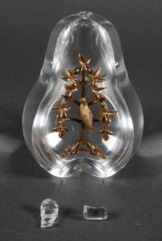 Appraisal: Steuben ''Partridge in a Pear Tree'' crystal pear with a