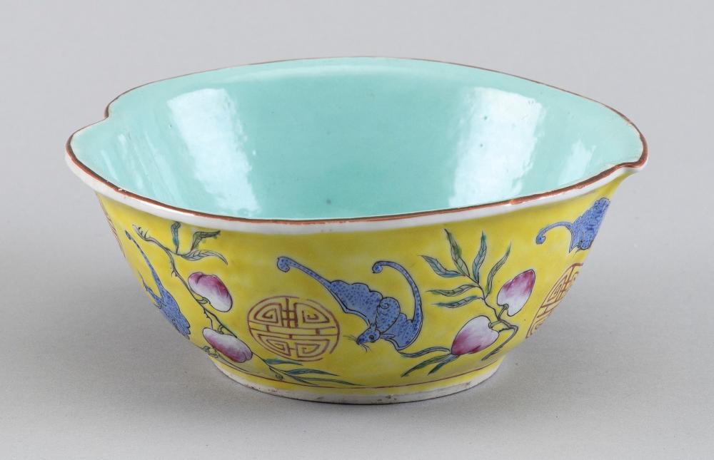 Appraisal: CHINESE FAMILLE ROSE PORCELAIN BOWL LATE TH CENTURY HEIGHT WIDTH