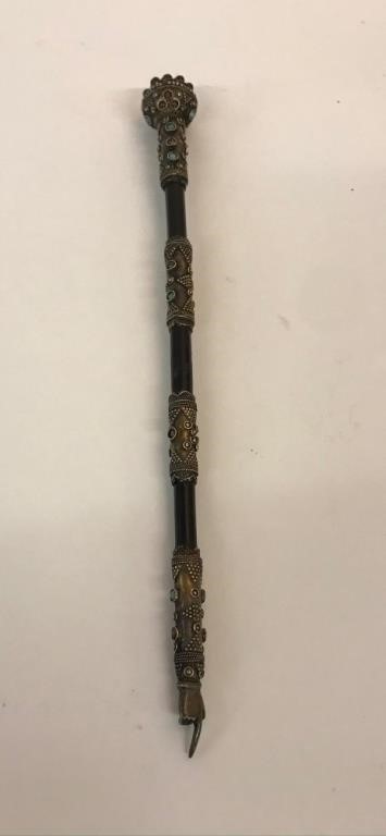 Appraisal: Judacia torah hand pointer th c silver metal inlaid l