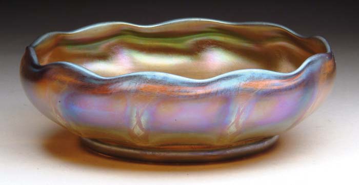 Appraisal: TIFFANY STUDIOS BOWL Nice Tiffany bowl has gold iridescent finish