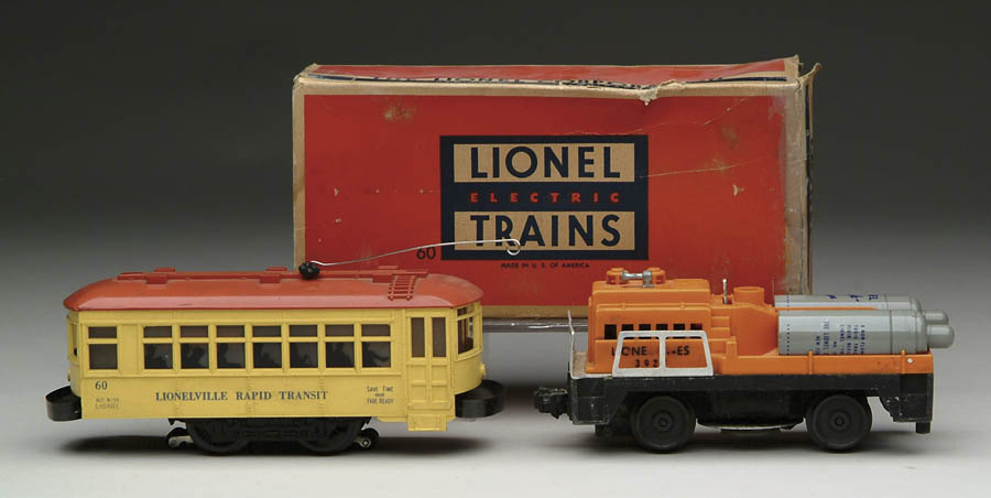 Appraisal: LOT OF LIONEL O GAUGE TROLLEY AND TRACK CLEANING CAR