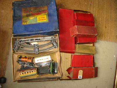 Appraisal: Eight items of Hornby tin plate rolling stock and various