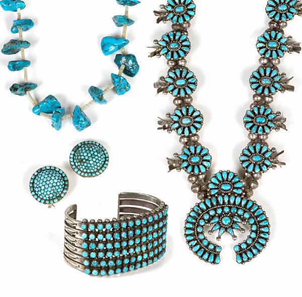 Appraisal: A group of Navajo turquoise and silver jewelry featuring a