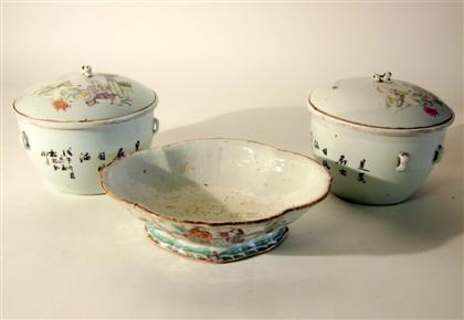 Appraisal: Group of Chinese Export Famille Rose tablewaresComprising a pair of