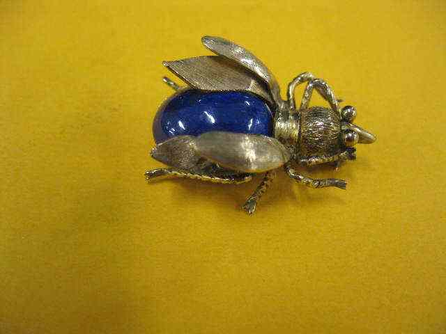 Appraisal: k Gold Lapis Figural Bee Brooch - '' grams