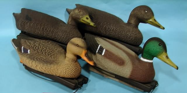 Appraisal: plastic G and H decoys - pair of Mallards Black