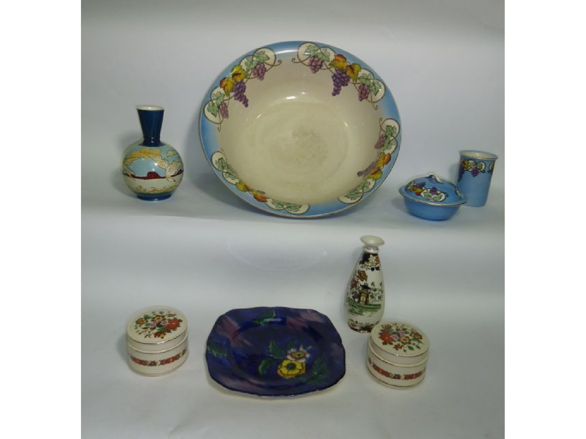 Appraisal: A collection of ceramics including an H K Tunstall plate