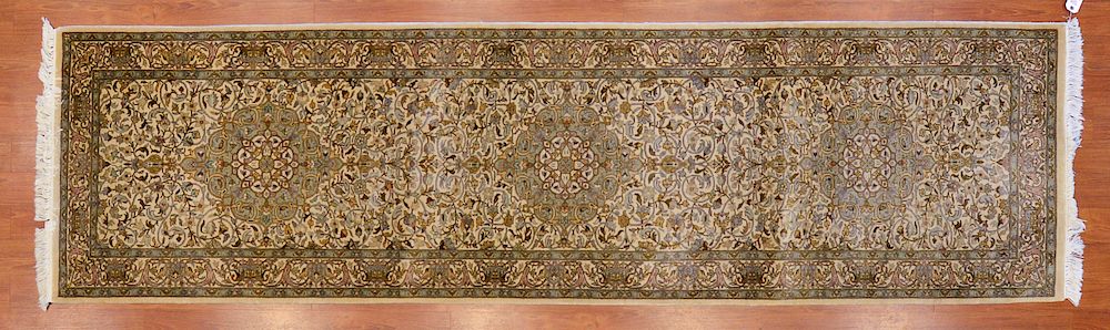 Appraisal: Fine Pakistani Persian Design Runner x modern weave hand knotted