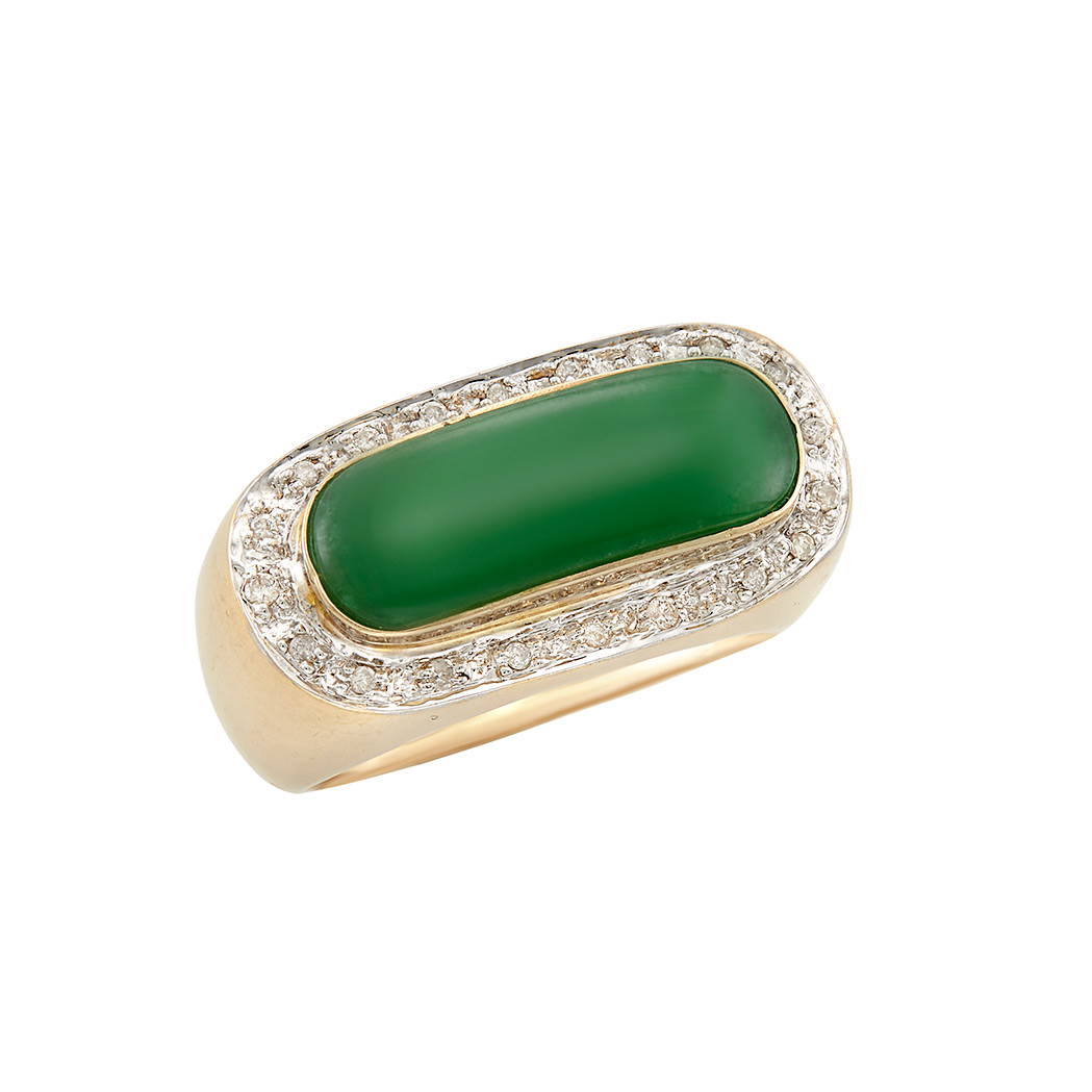 Appraisal: Gentleman's Gold Jade and Diamond Ring kt one cushion-shaped oblong