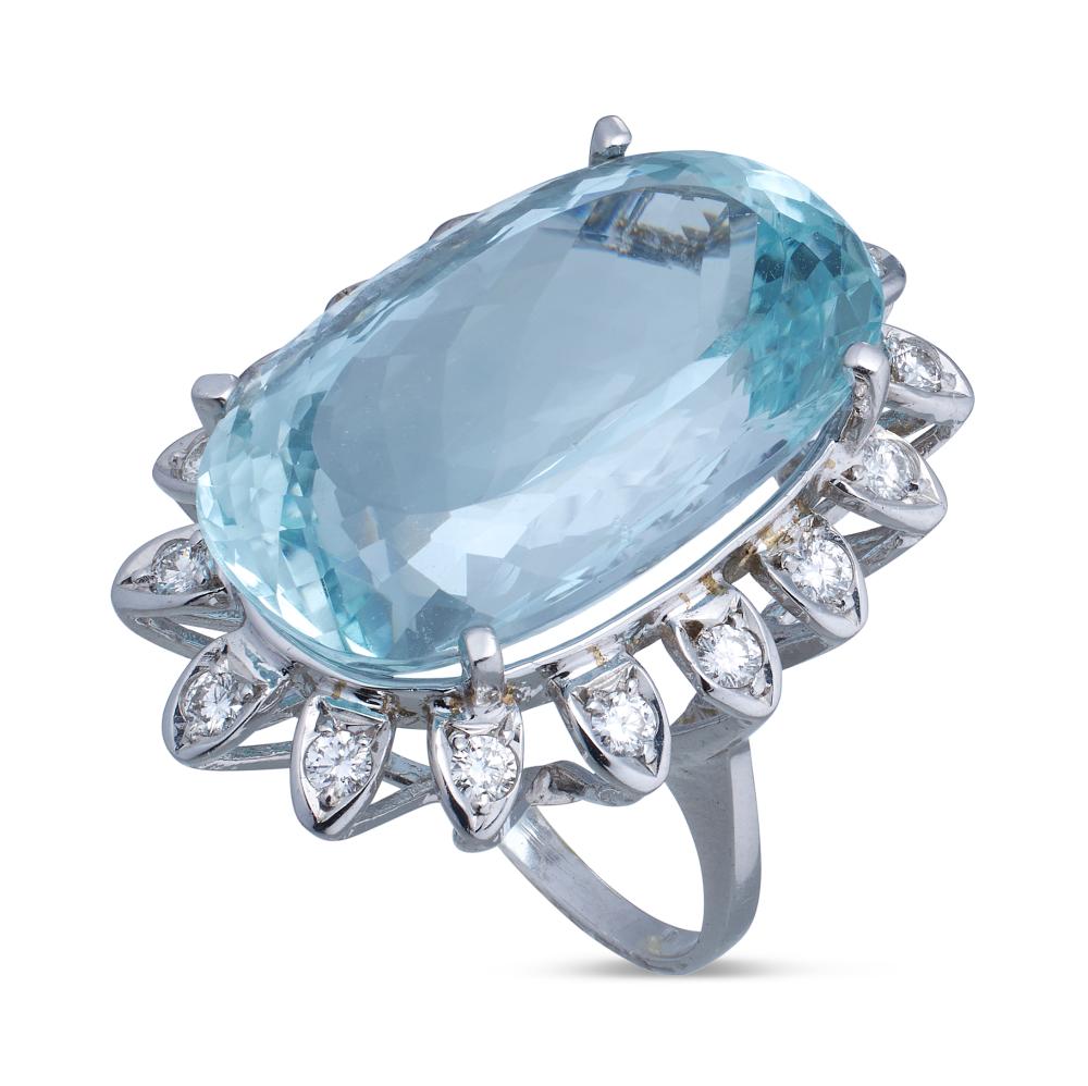 Appraisal: AQUAMARINE BERYL DIAMOND AND KT WHITE GOLD RING APPROX DWT