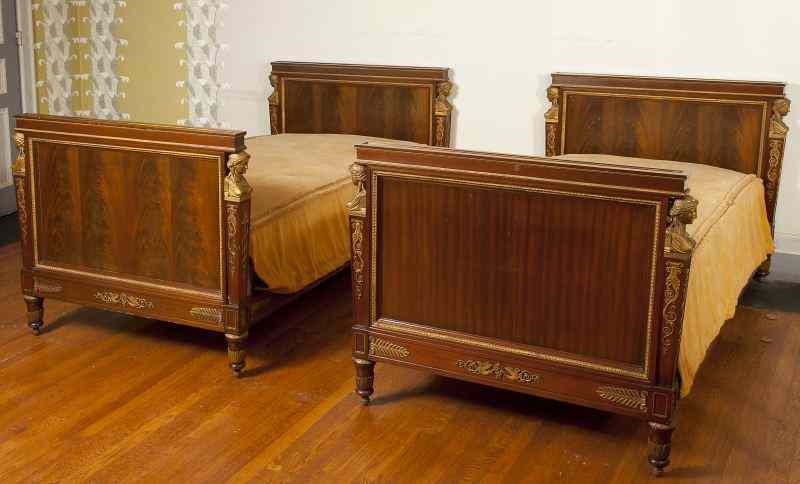 Appraisal: Pair of French Empire Style Twin Bedsearly th century mahogany