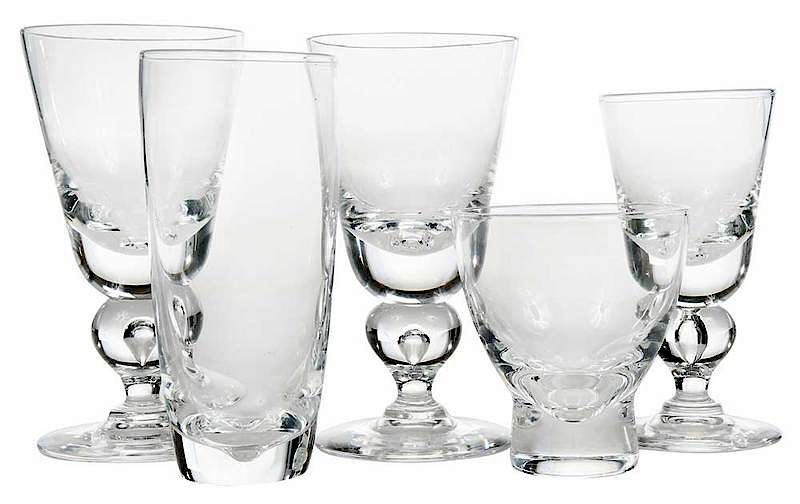 Appraisal: Steuben Glasses With Knop Tear Drop Stems American th century