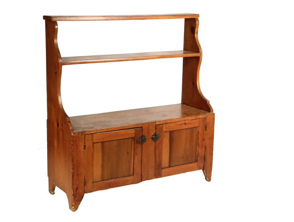 Appraisal: PINE BUCKET BENCH SHELF - th c Pennsylvania Bench in