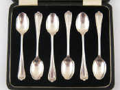 Appraisal: A set of six silver coffee spoons in case Bradbury