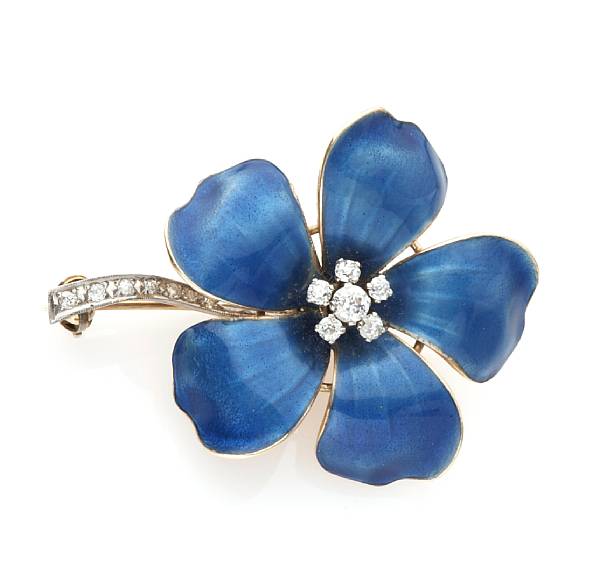 Appraisal: A diamond and enamel flower brooch depicting a pansy white