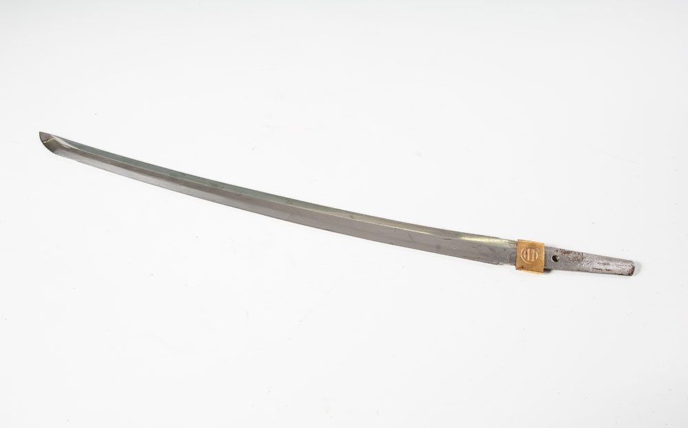 Appraisal: JAPANESE WAKIZASHI SWORD BLADE Blade only with brass collar signed