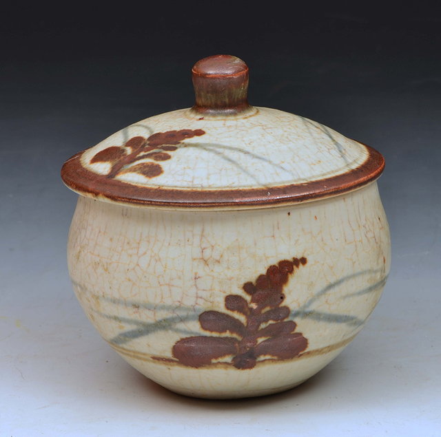 Appraisal: David Leach British - attributed to Marmalade pot and cover