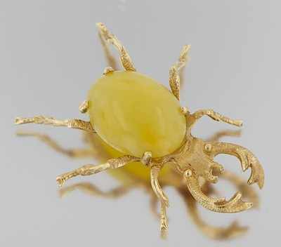 Appraisal: A Yellow Jade and Gold Beetle Brooch Maker EB k