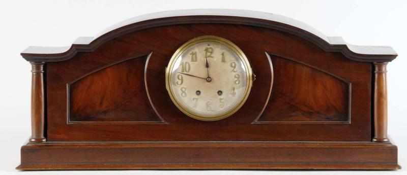 Appraisal: Mahogany Wood Time Strike Mantle Clock Description Comes with pendulum