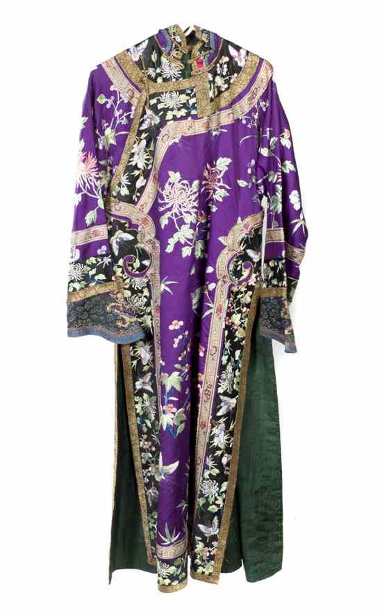 Appraisal: A Chinese Silk Embroidered Woman's Jacket with floral sprays and