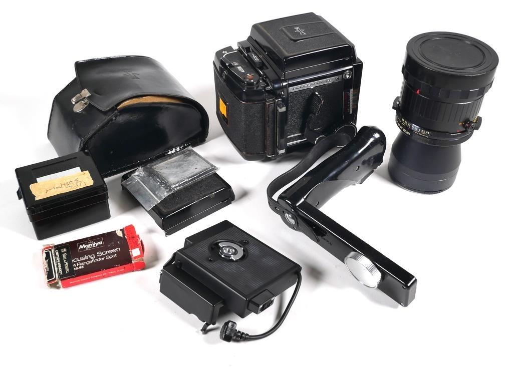 Appraisal: Lot of vintage Mamiya items including Mamiya RB Pro S