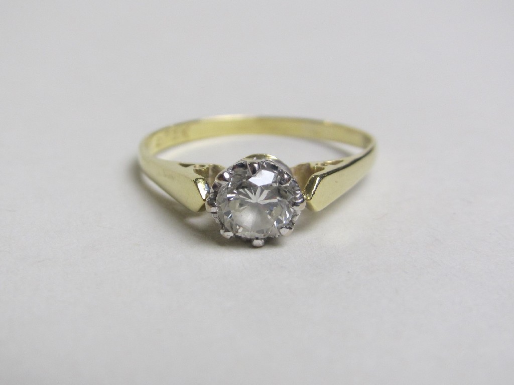 Appraisal: Eighteen carat gold diamond solitaire ring with old rose cut