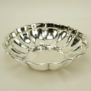 Appraisal: Reed Barton Windsor Round Sterling Silver Bowl Reed Barton Windsor