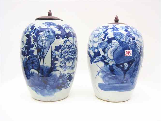 Appraisal: PAIR CHINESE BLUE AND WHITE PORCELAIN MELON JARS hand painted