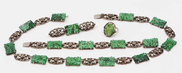 Appraisal: A suite of jade mounted jewelleryto include a necklace a