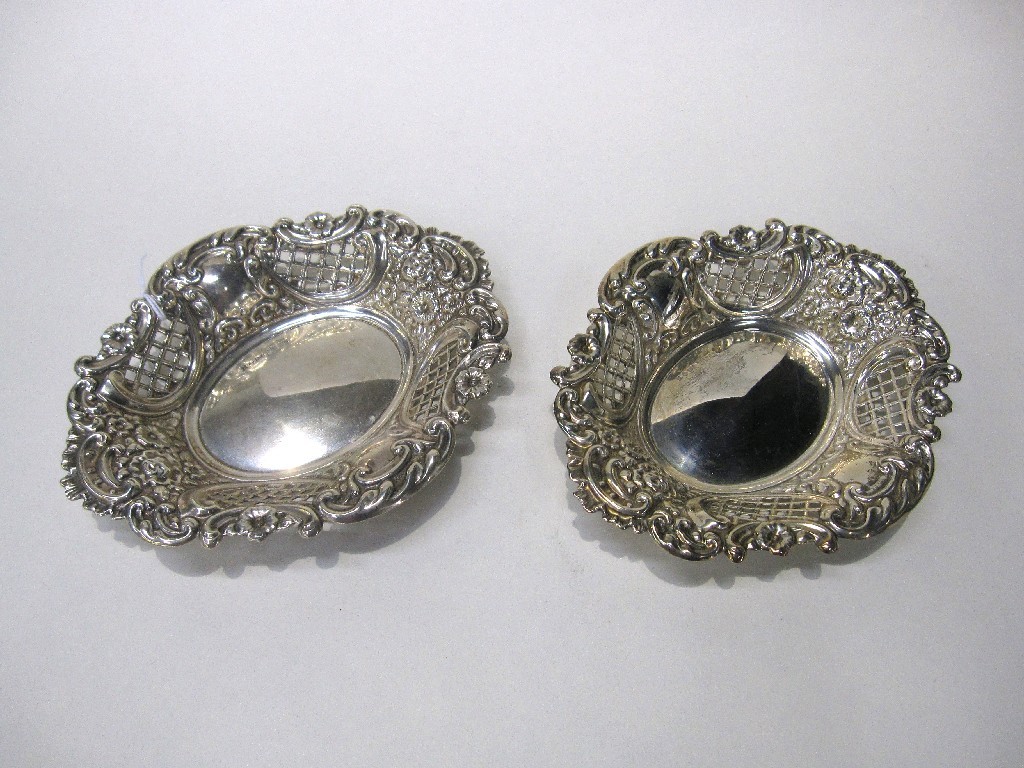 Appraisal: Pair of silver bonbon dishes Birmingham