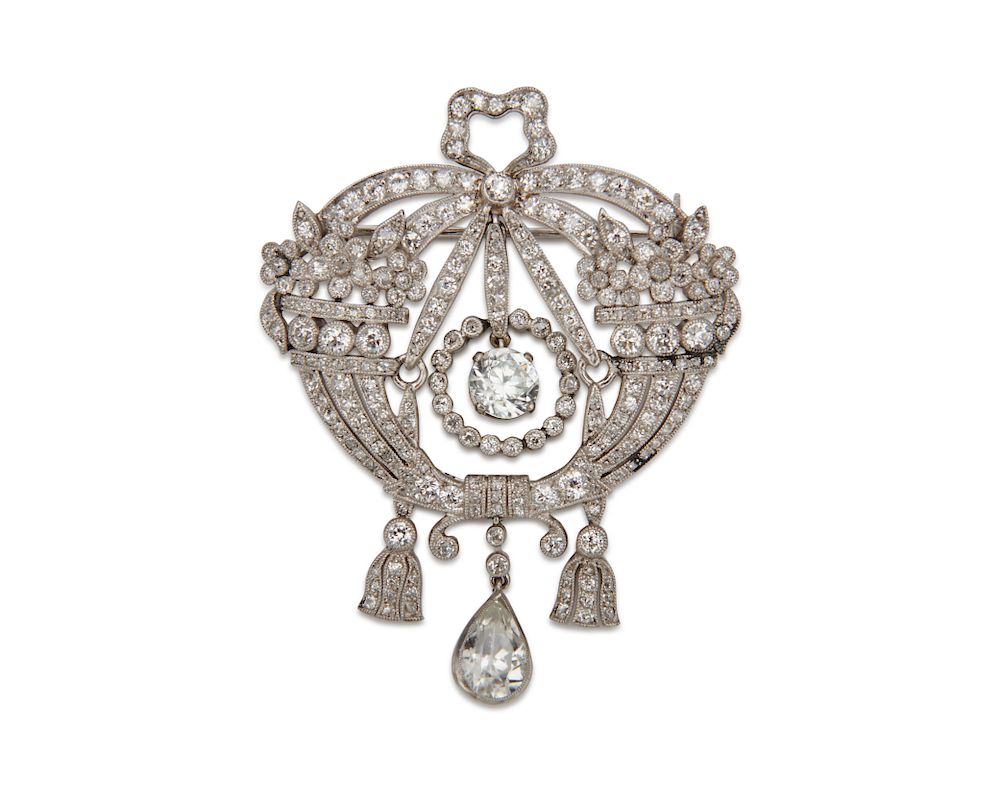 Appraisal: Platinum Diamond and Sapphire Brooch Platinum Diamond and Sapphire Brooch