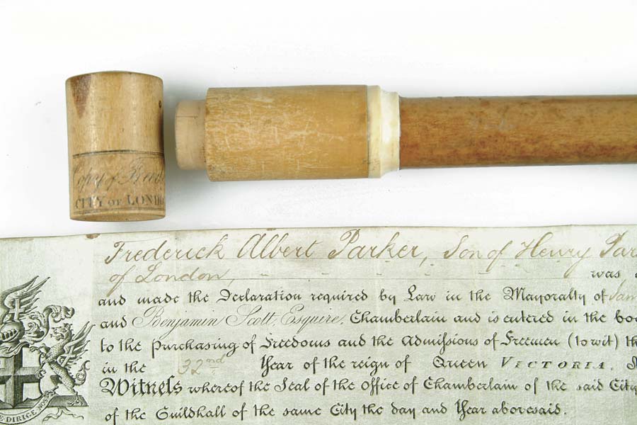 Appraisal: SMUGGLERS CANE LONDON Copy of a freedom cane dated with