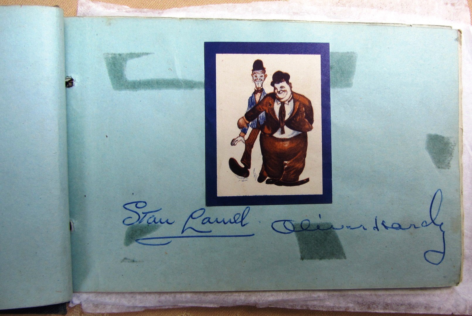 Appraisal: BRIGHTON AUTOGRAPH ALBUM - late s Variety Show artistes performing