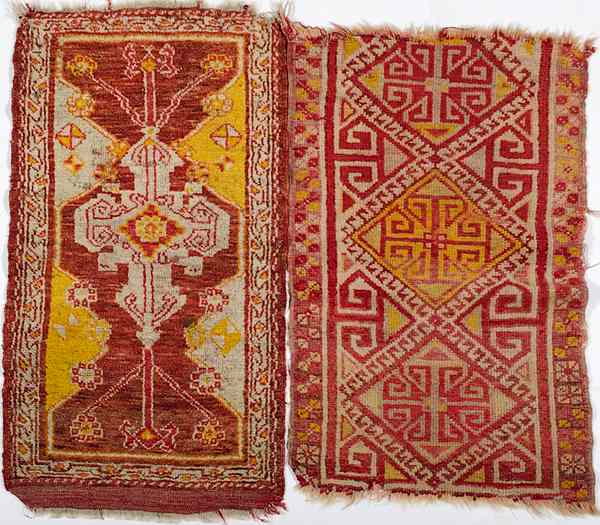 Appraisal: Anatolian Rug Turkish an Anatolian rug x in ft in