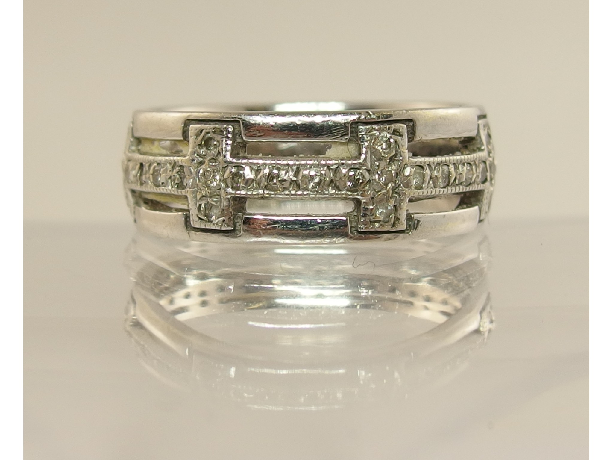 Appraisal: A ct diamond set eternity ring