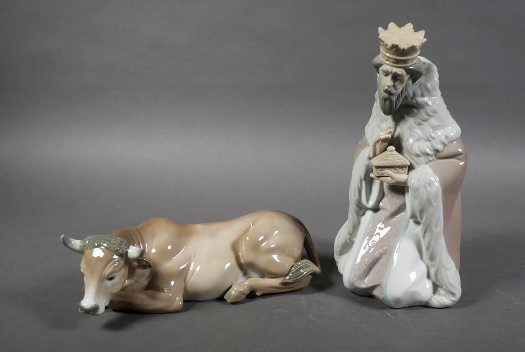 Appraisal: Two Lladro porcelain figurines both from Nativity set a wise