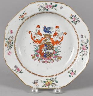 Appraisal: Chinese export armorial plate th c depicting the arms of