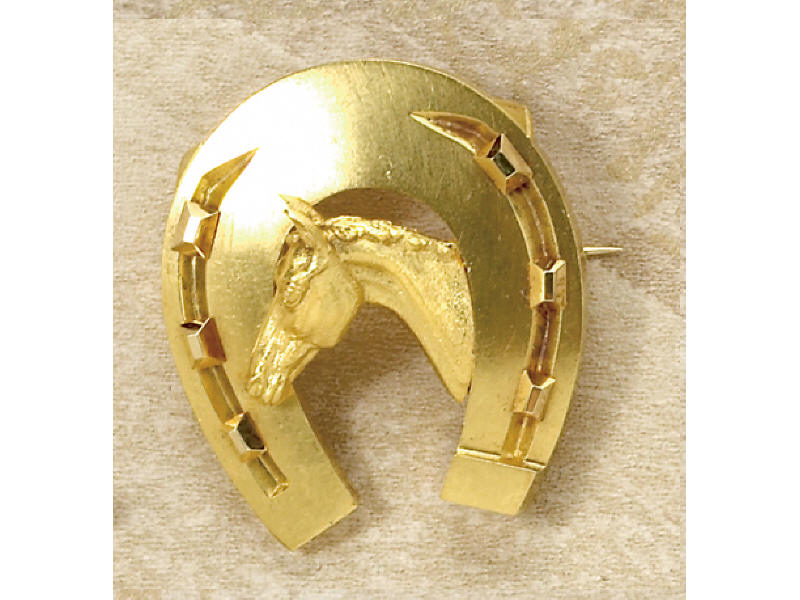 Appraisal: VICTORIAN GOLD HORSE BROOCH k yellow gold Mid Victorian horseshoe