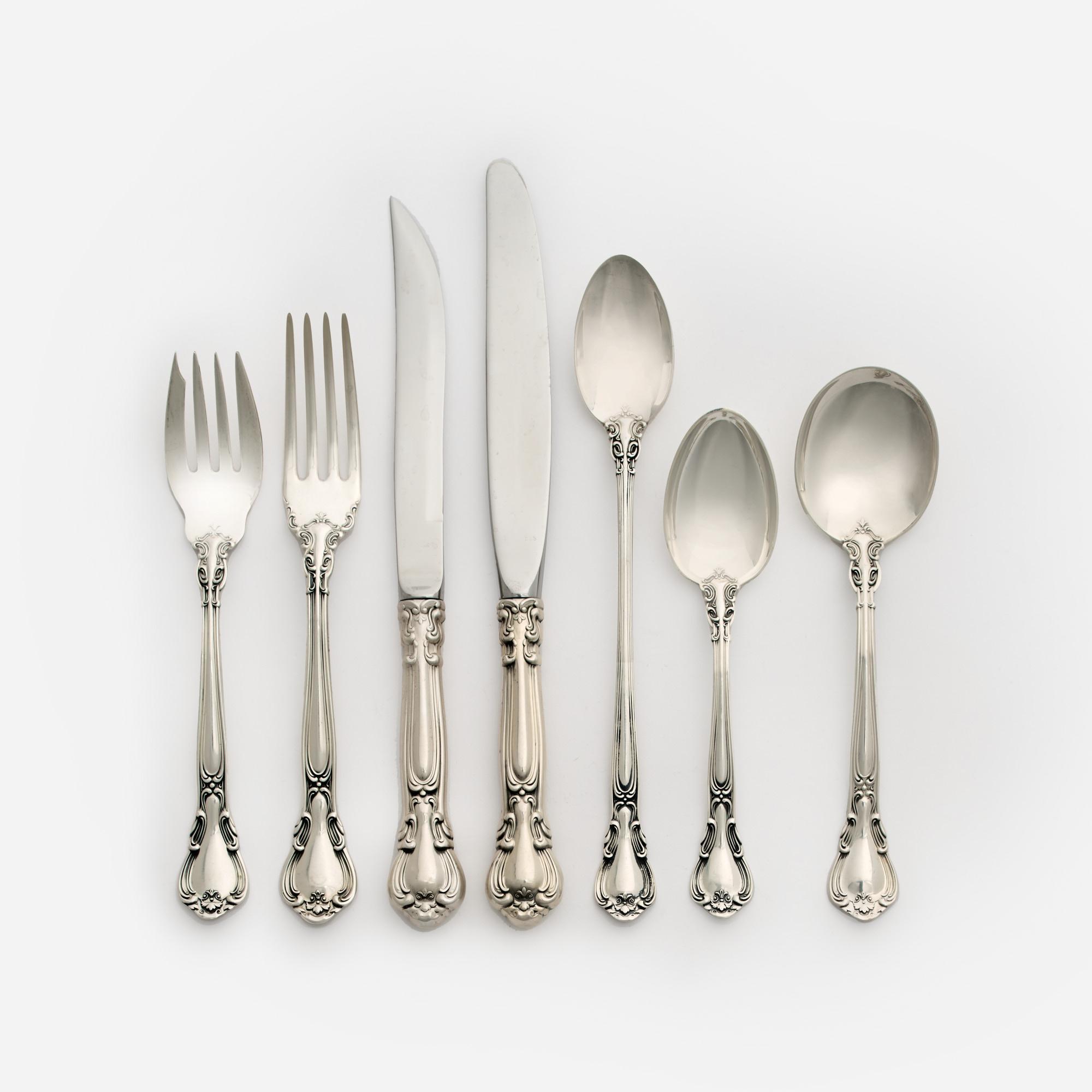 Appraisal: GORHAM CHANTILLY STERLING PIECES OZT A Gorham Chantilly sterling silver