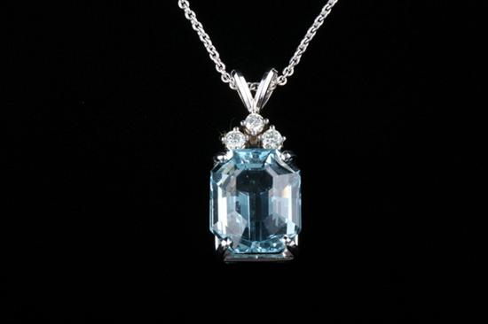 Appraisal: K WHITE GOLD AQUAMARINE AND DIAMOND PENDANT ct emerald-cut aquamarine