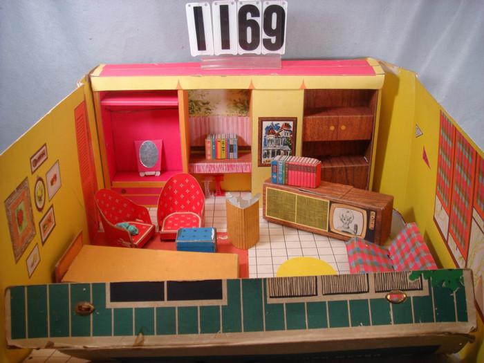 Appraisal: Barbie's Dream House missing parts and pieces Estimate -