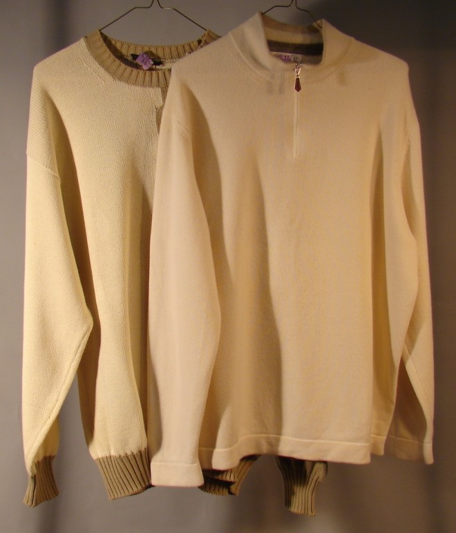 Appraisal: SULKA Size XL Cotton crewneck taupe and cream cable detail