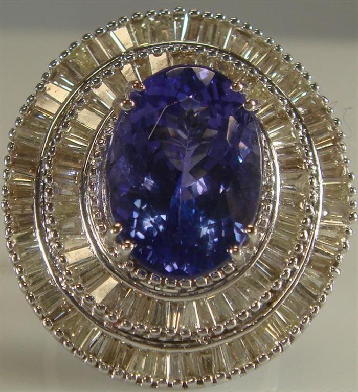 Appraisal: K WG tanzanite and diamond ring ct center stone measuring