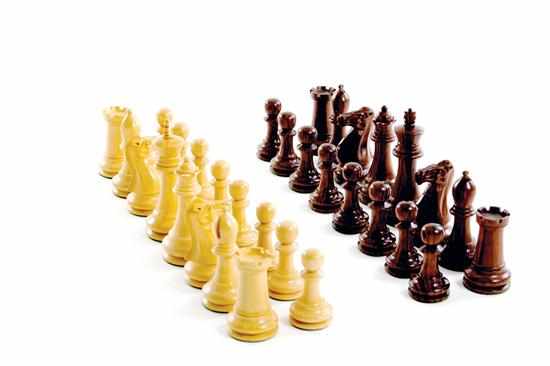 Appraisal: Elegant Staunton carved wood chess set House of Jacques weighted