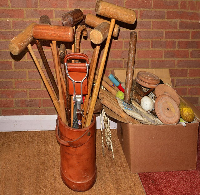 Appraisal: A COLLECTION OF SPORTING EQUIPMENT TO INCLUDE croquet mallets and